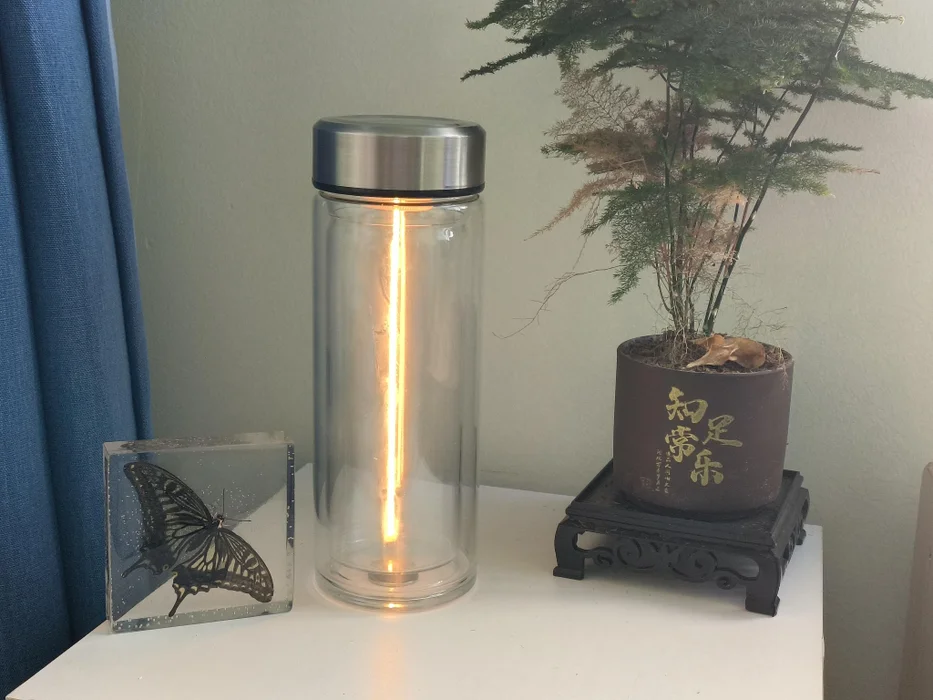 اصنع بنفسك في المنزل مصباح سحري يضئ بمجرد قلبه