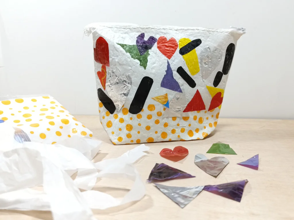 كيفية صناعة مقلمة من الأكياس البلاستيكية المعاد تدويرها