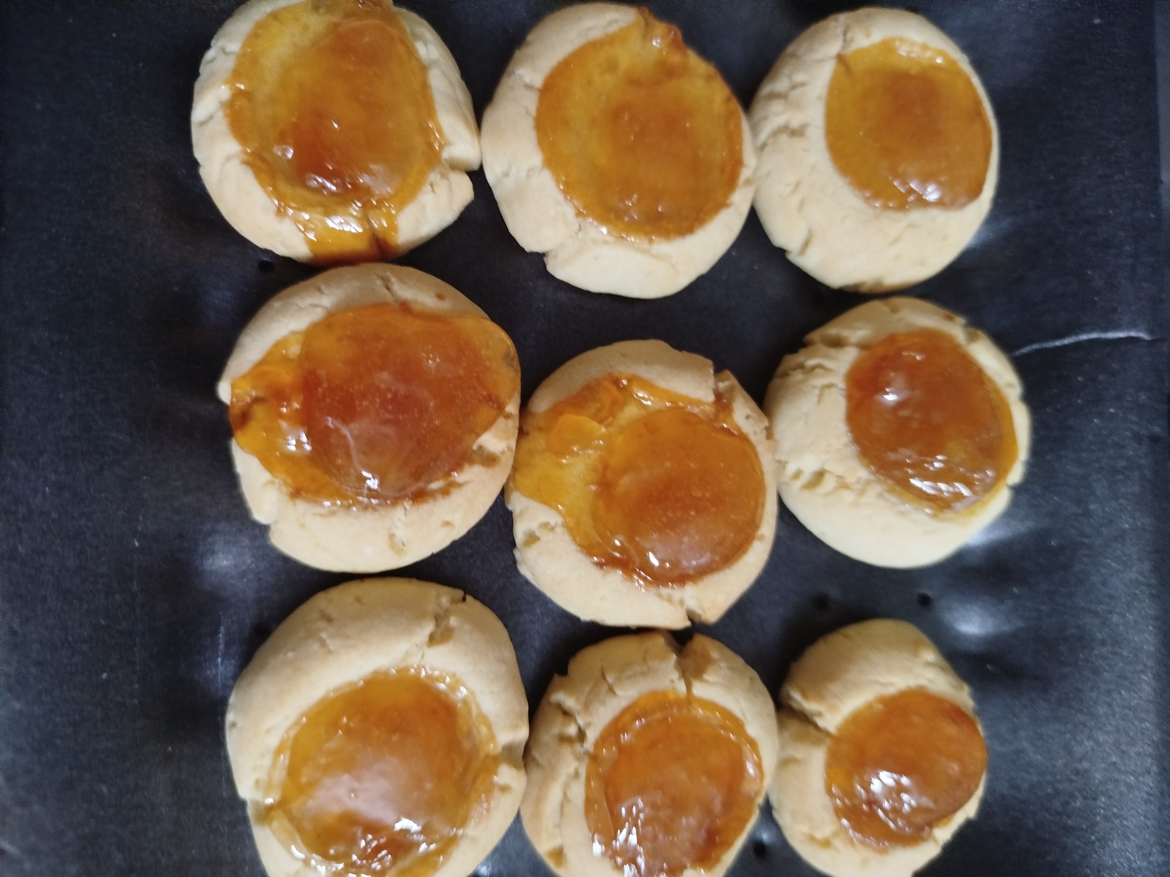 بسكوت بالمربى