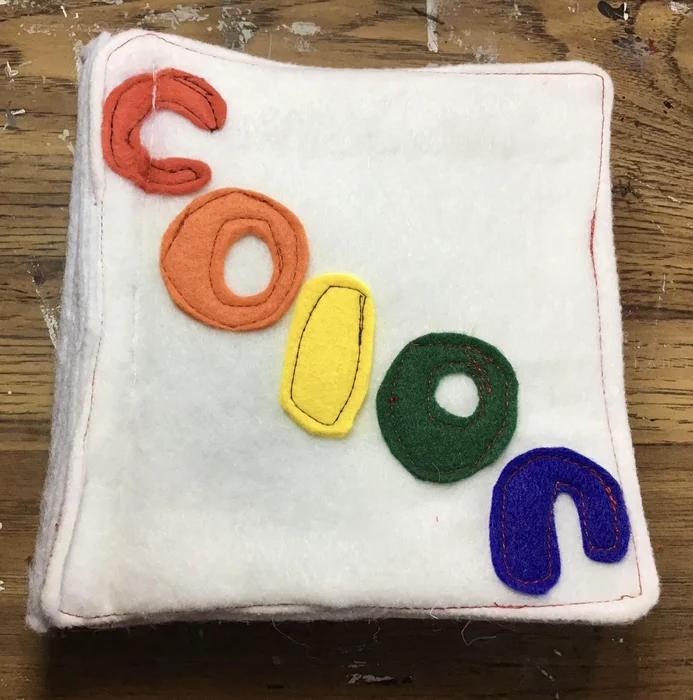 كتاب الألوان للأطفال الصغار