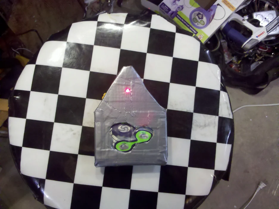 راديو الشريط اللاصق