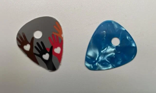 حيلة مبتكرة لسهولة التحكم فى ريشة الجيتار